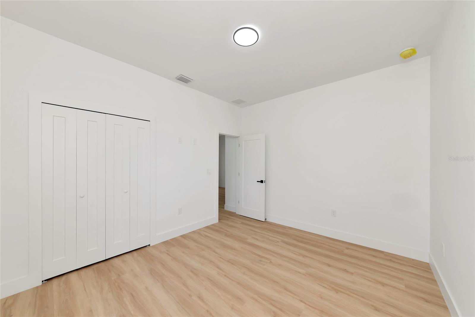 1274 RONALD ST — photo 30