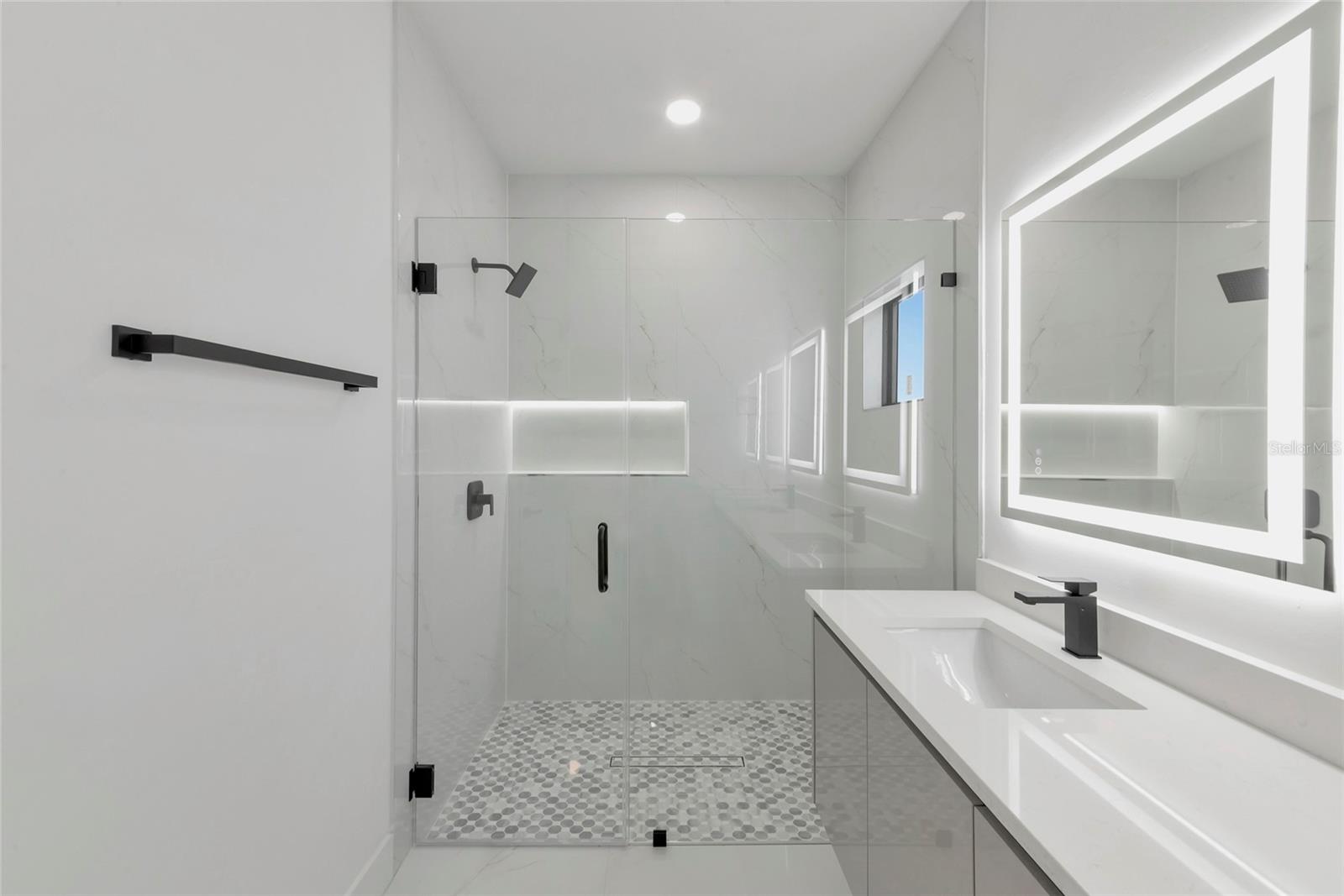 1274 RONALD ST — photo 27