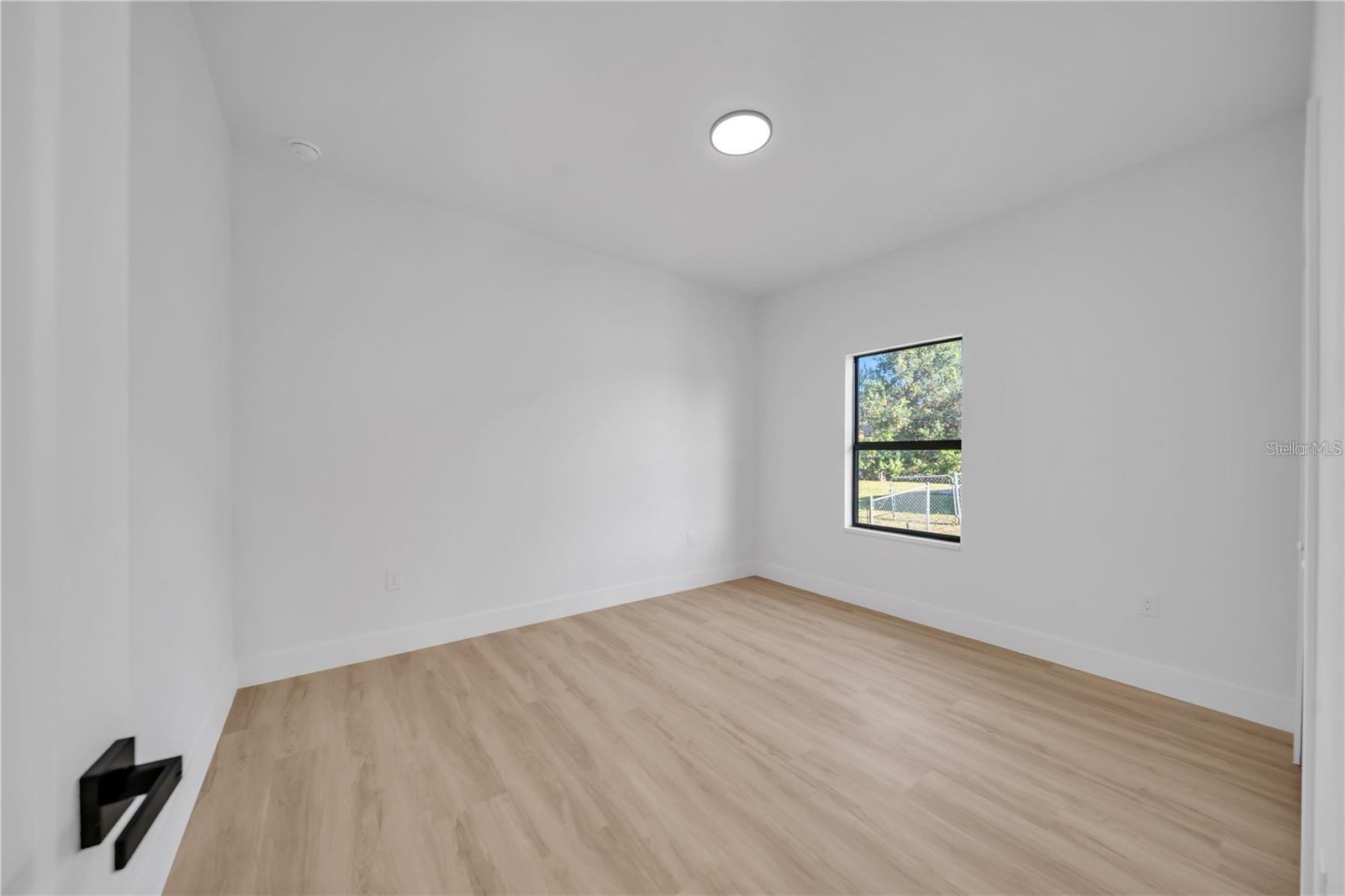 1274 RONALD ST — photo 29