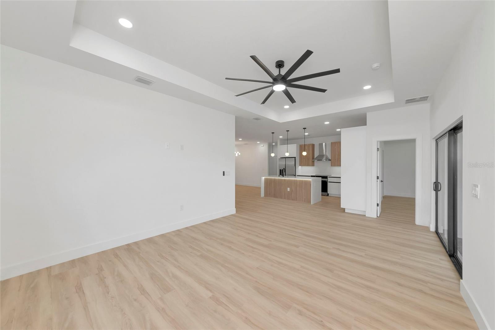 1274 RONALD ST — photo 13
