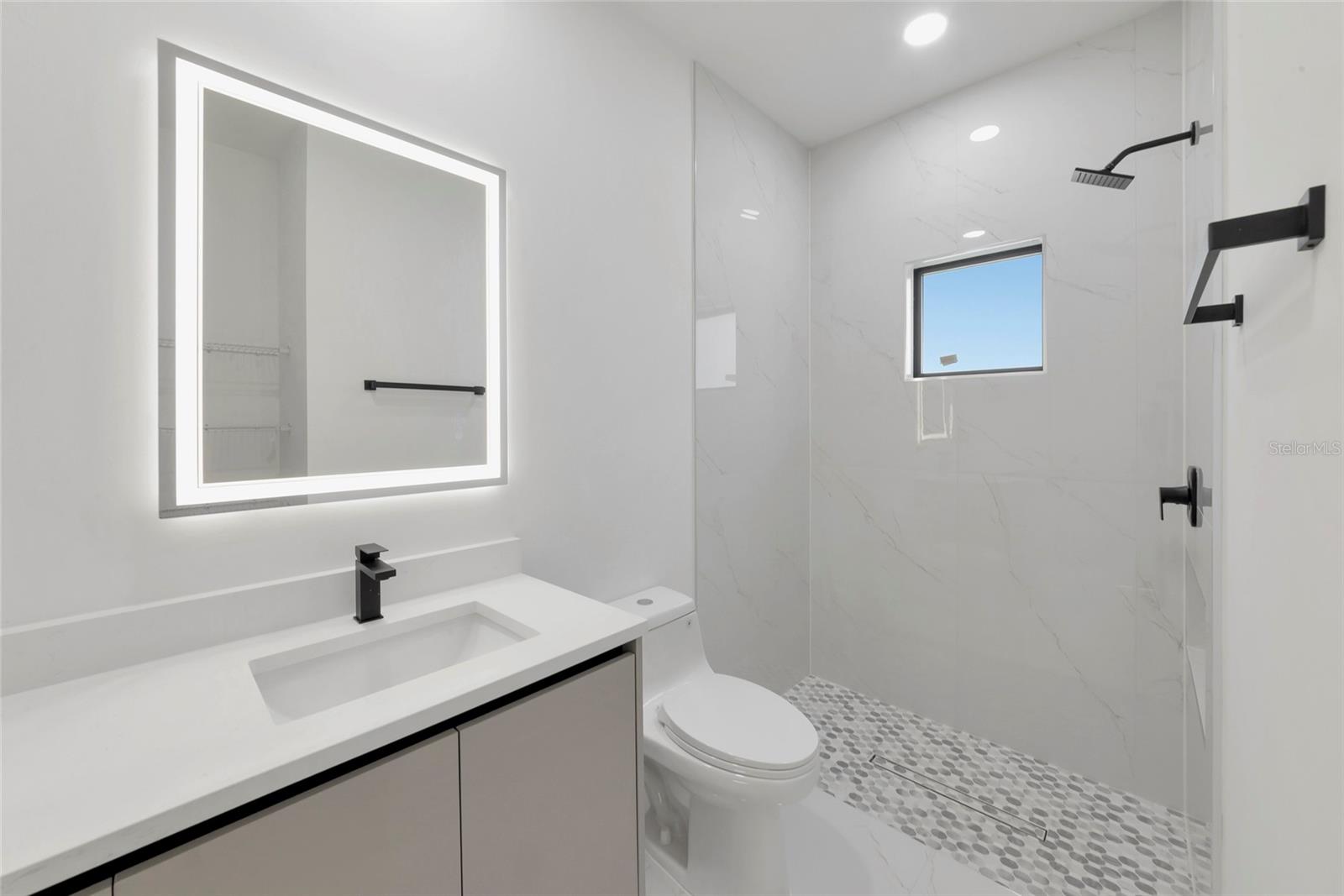 1274 RONALD ST — photo 38