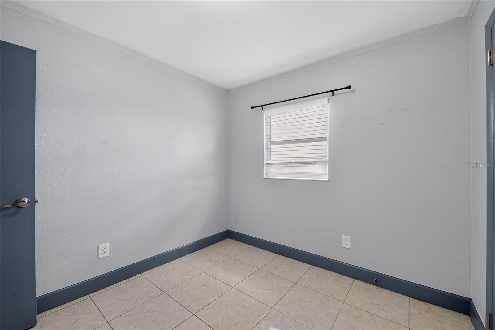5005 STOLLS AVE — photo 35