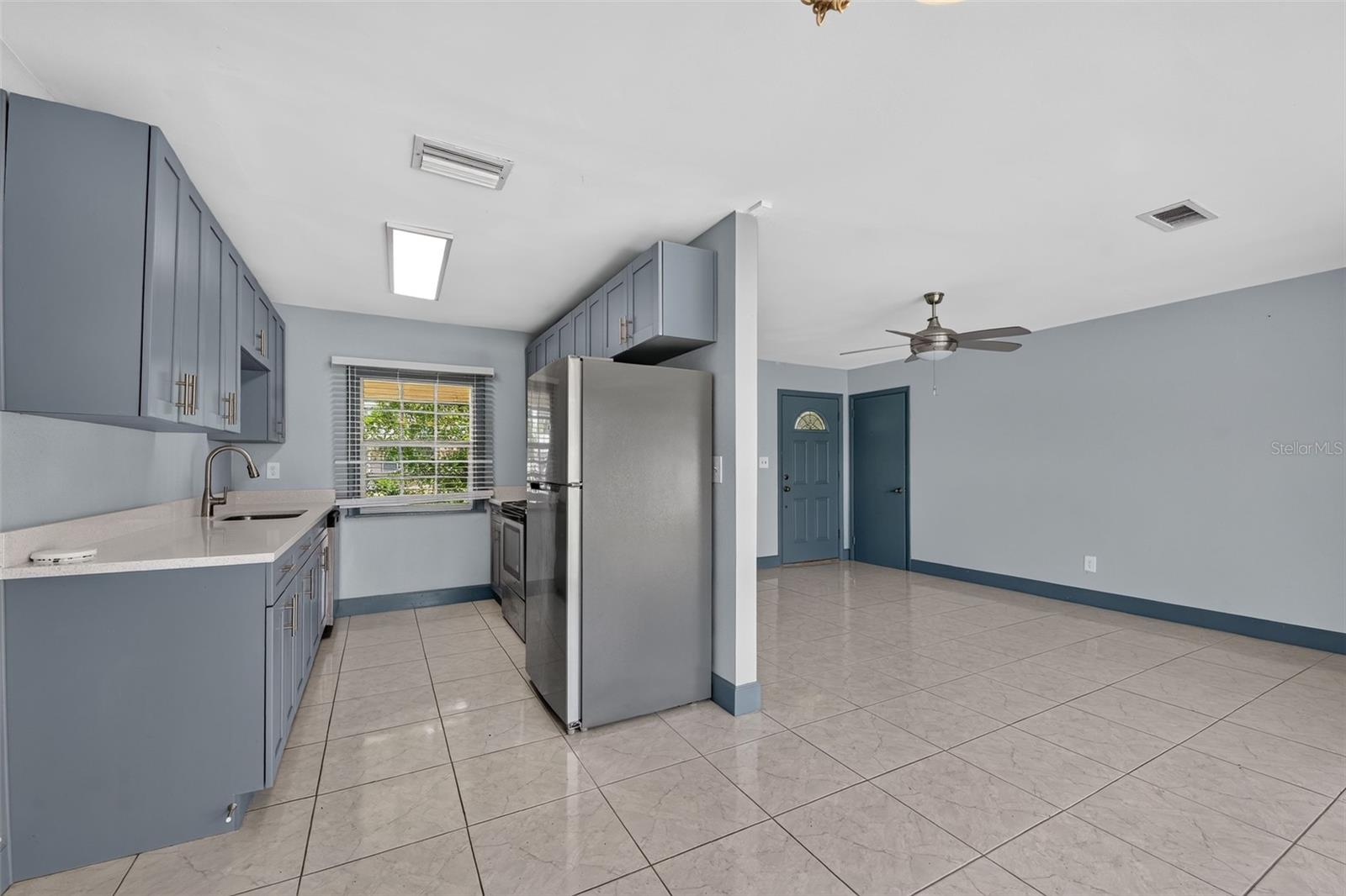 5005 STOLLS AVE — photo 18