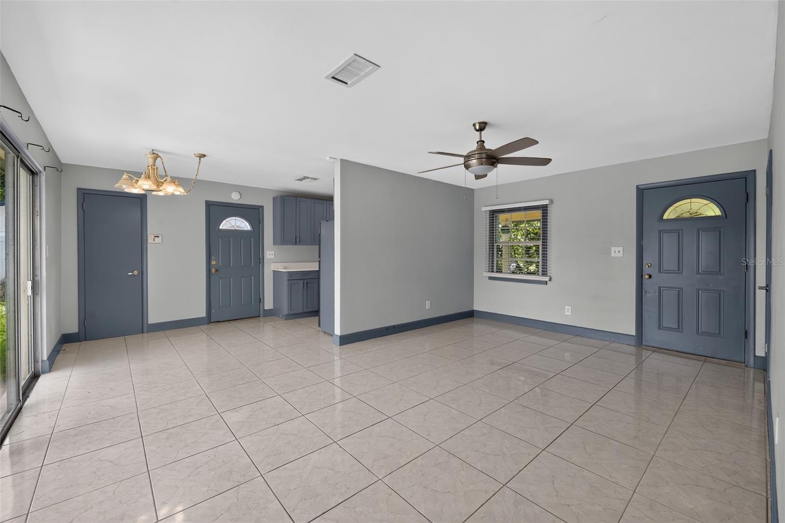 5005 STOLLS AVE — photo 16