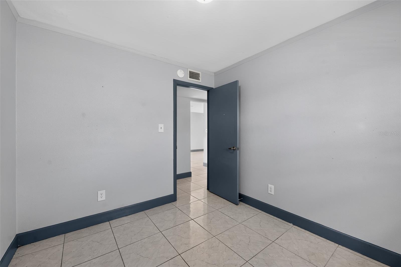 5005 STOLLS AVE — photo 28