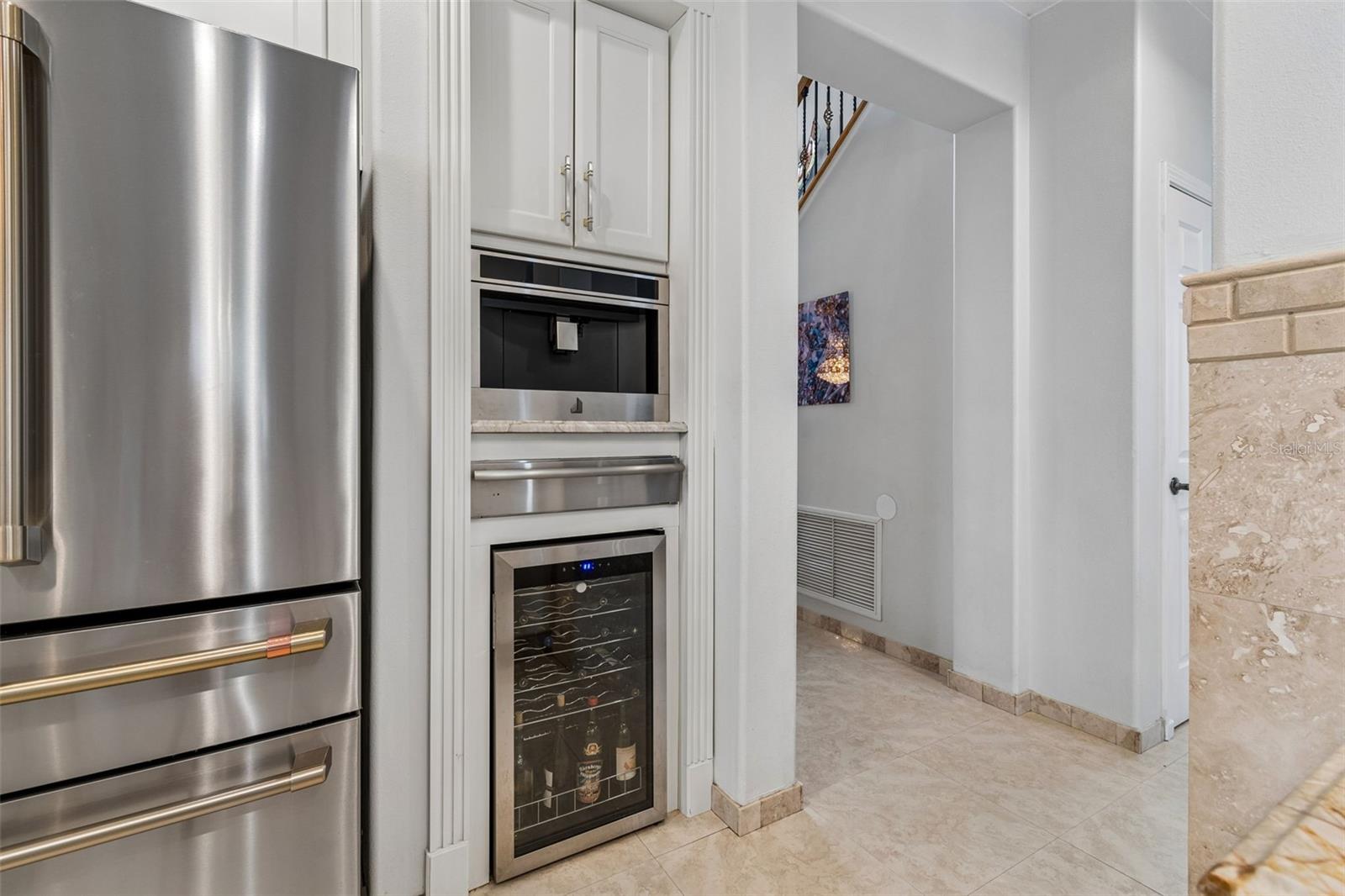 15630 N HIMES AVE — photo 12