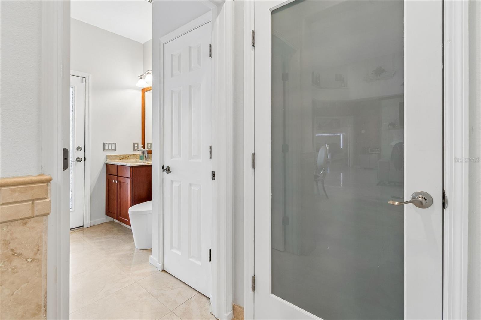 15630 N HIMES AVE — photo 54