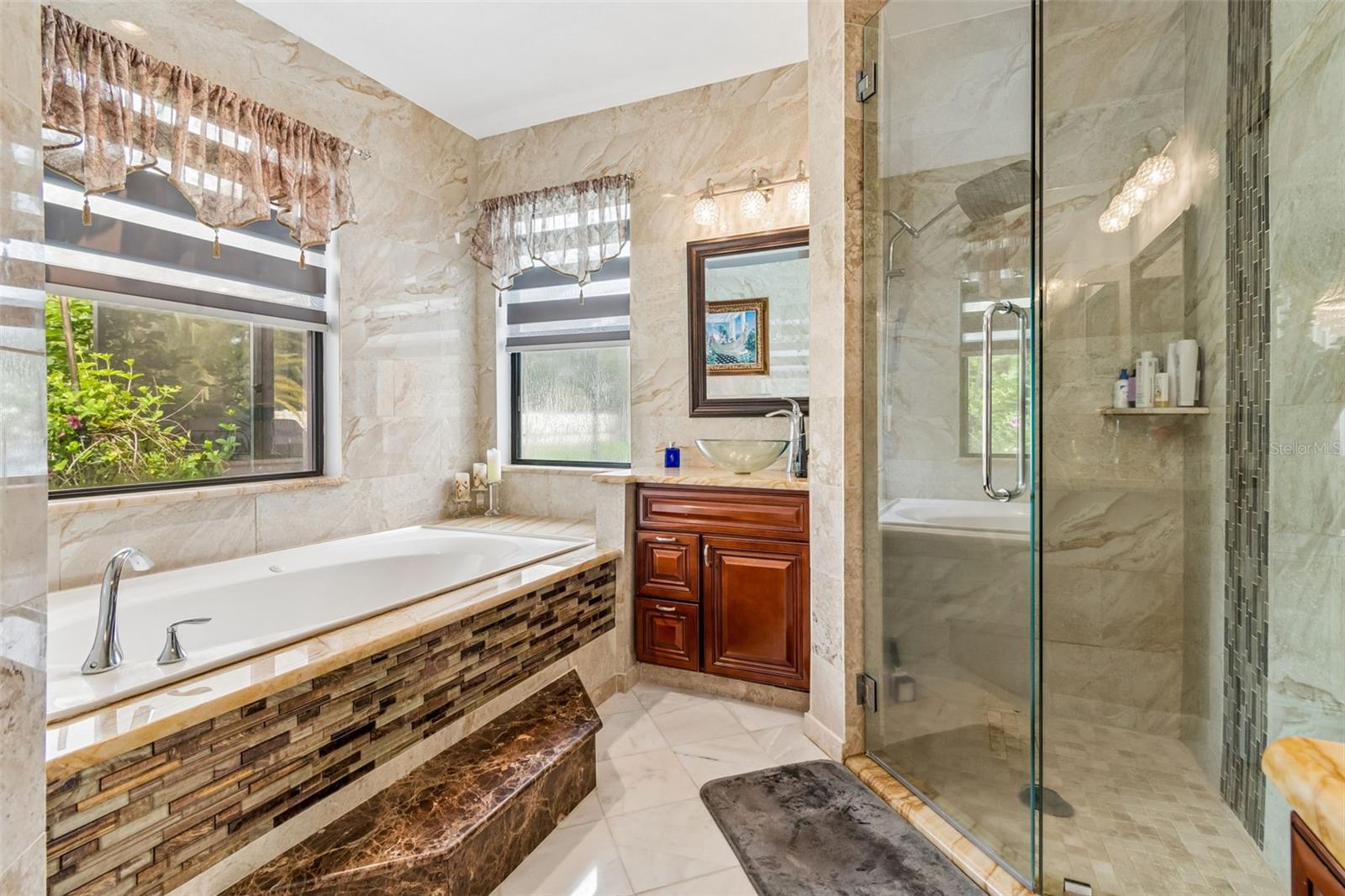 15630 N HIMES AVE — photo 30