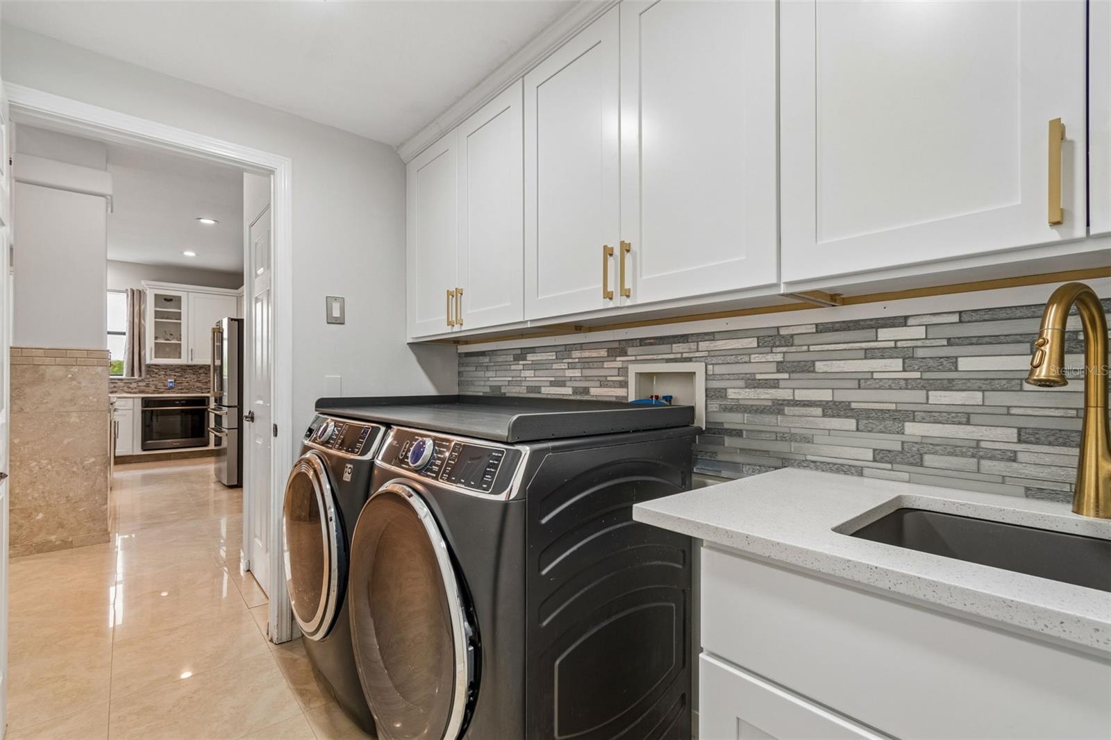 15630 N HIMES AVE — photo 53