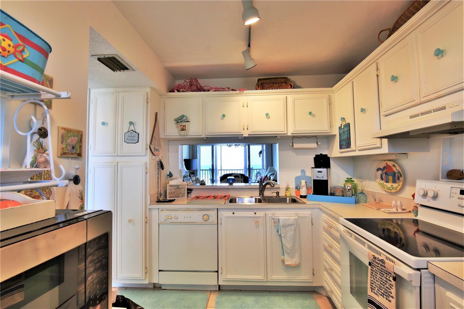 18304 GULF BLVD #504 — photo 7