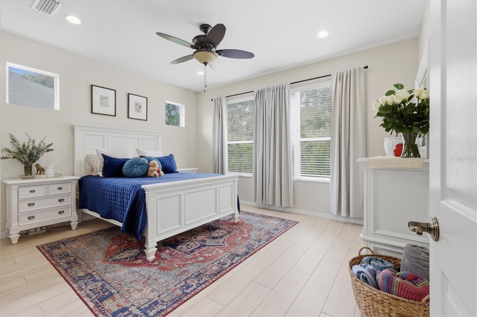 5540 SIMONTON ST — photo 19