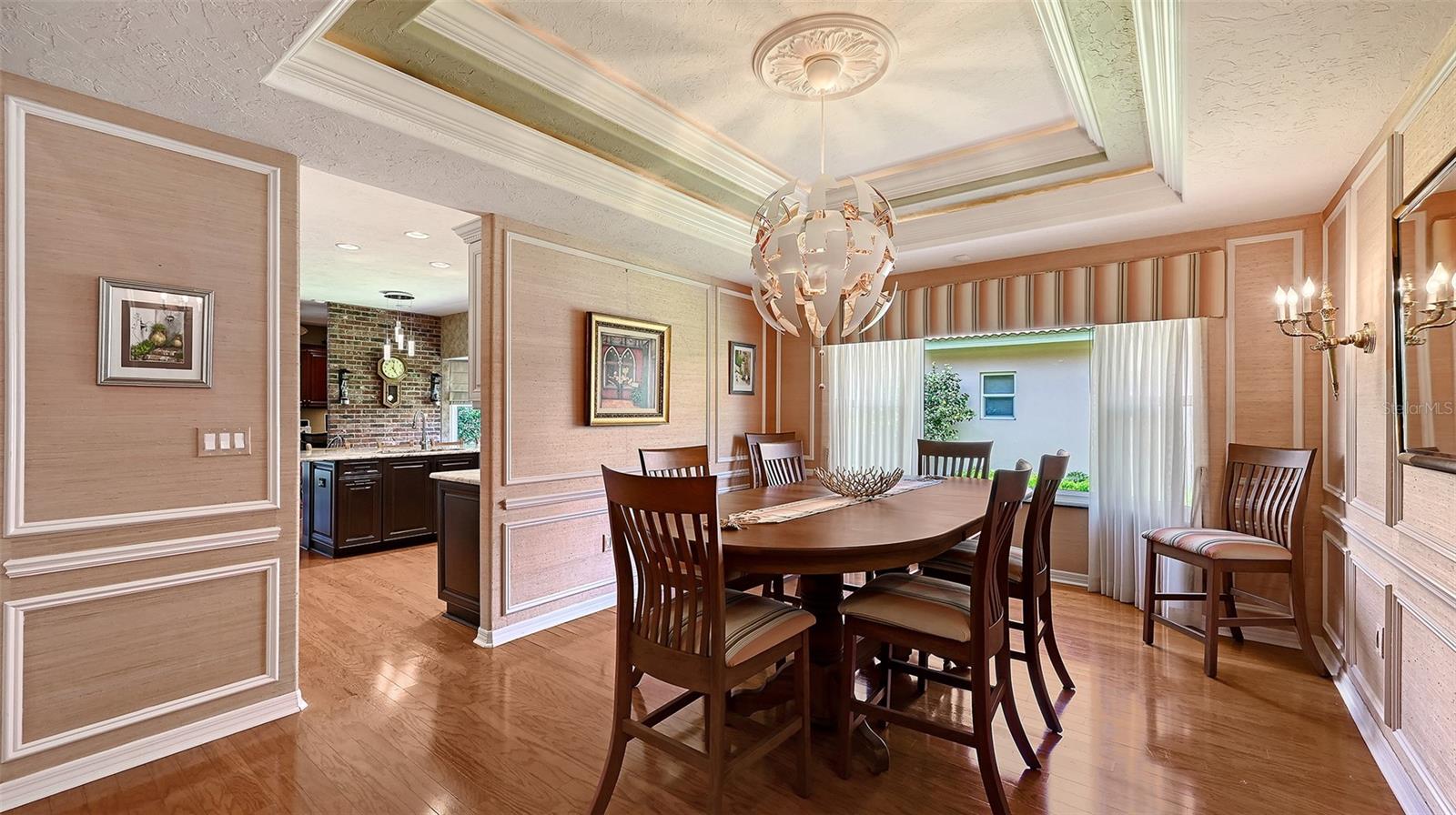 5476 GOLF POINTE DR — photo 17