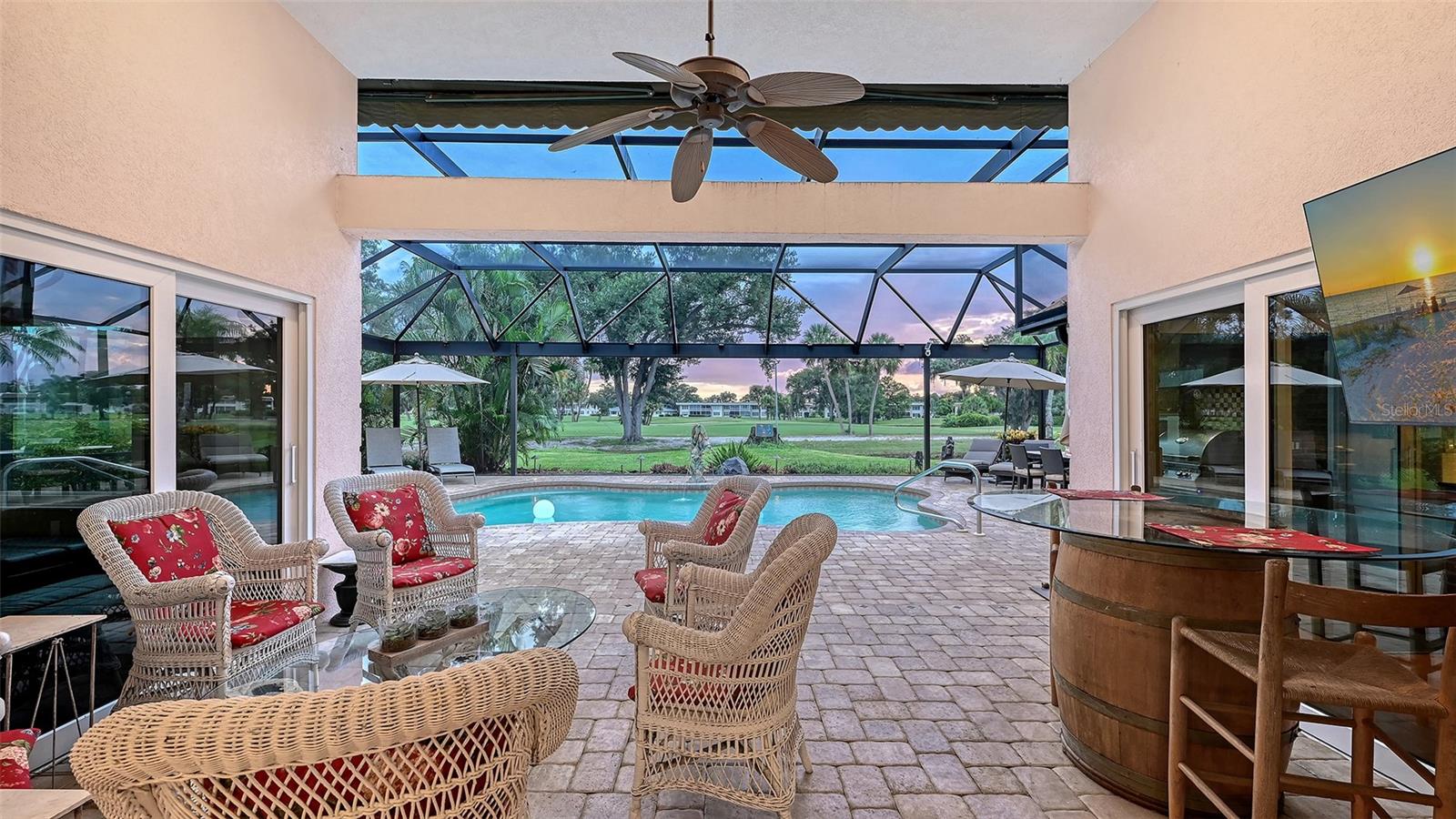 5476 GOLF POINTE DR — photo 42