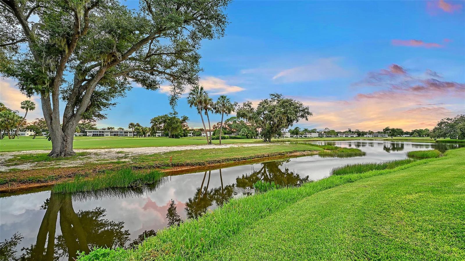 5476 GOLF POINTE DR — photo 56