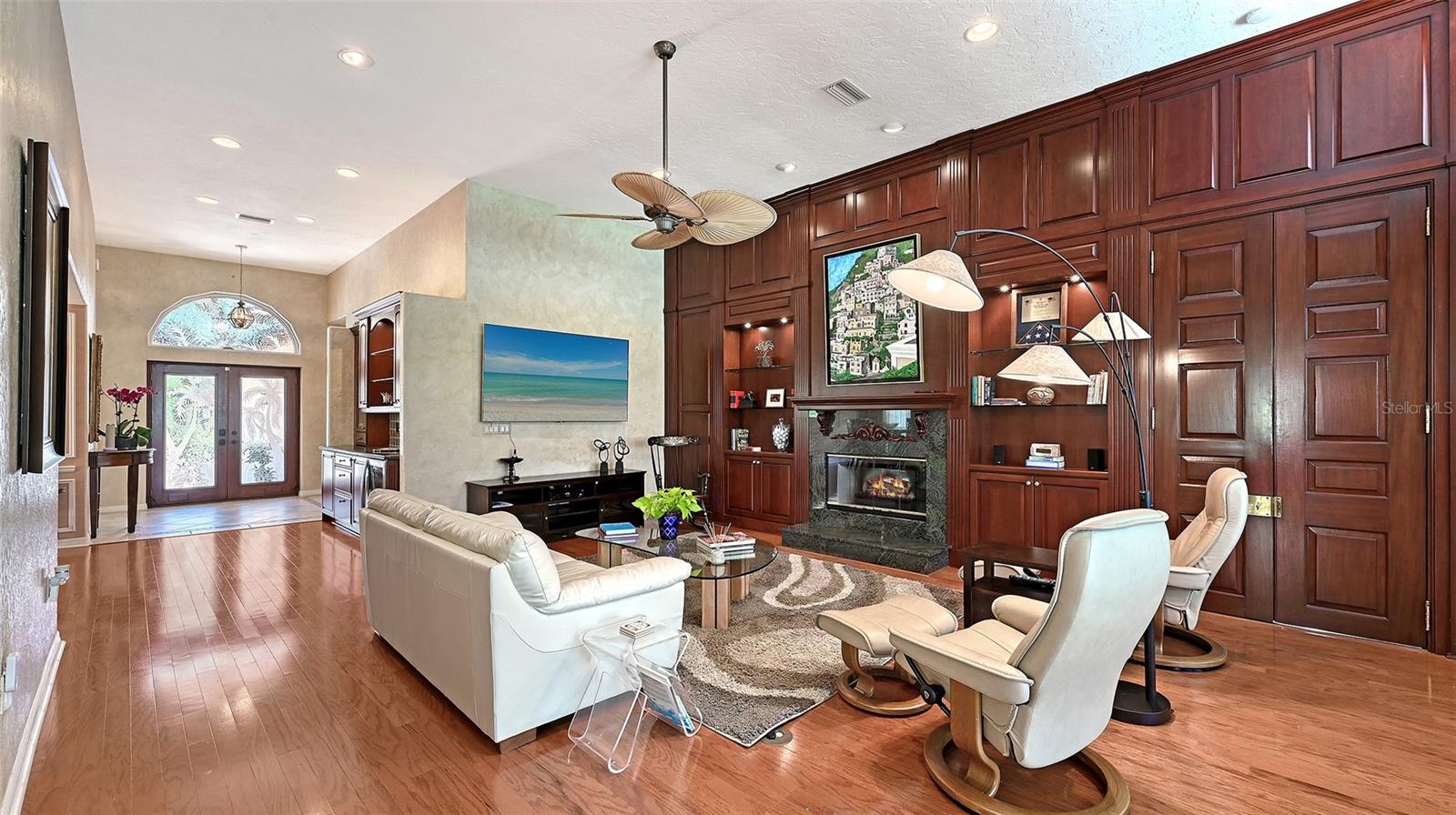5476 GOLF POINTE DR — photo 12