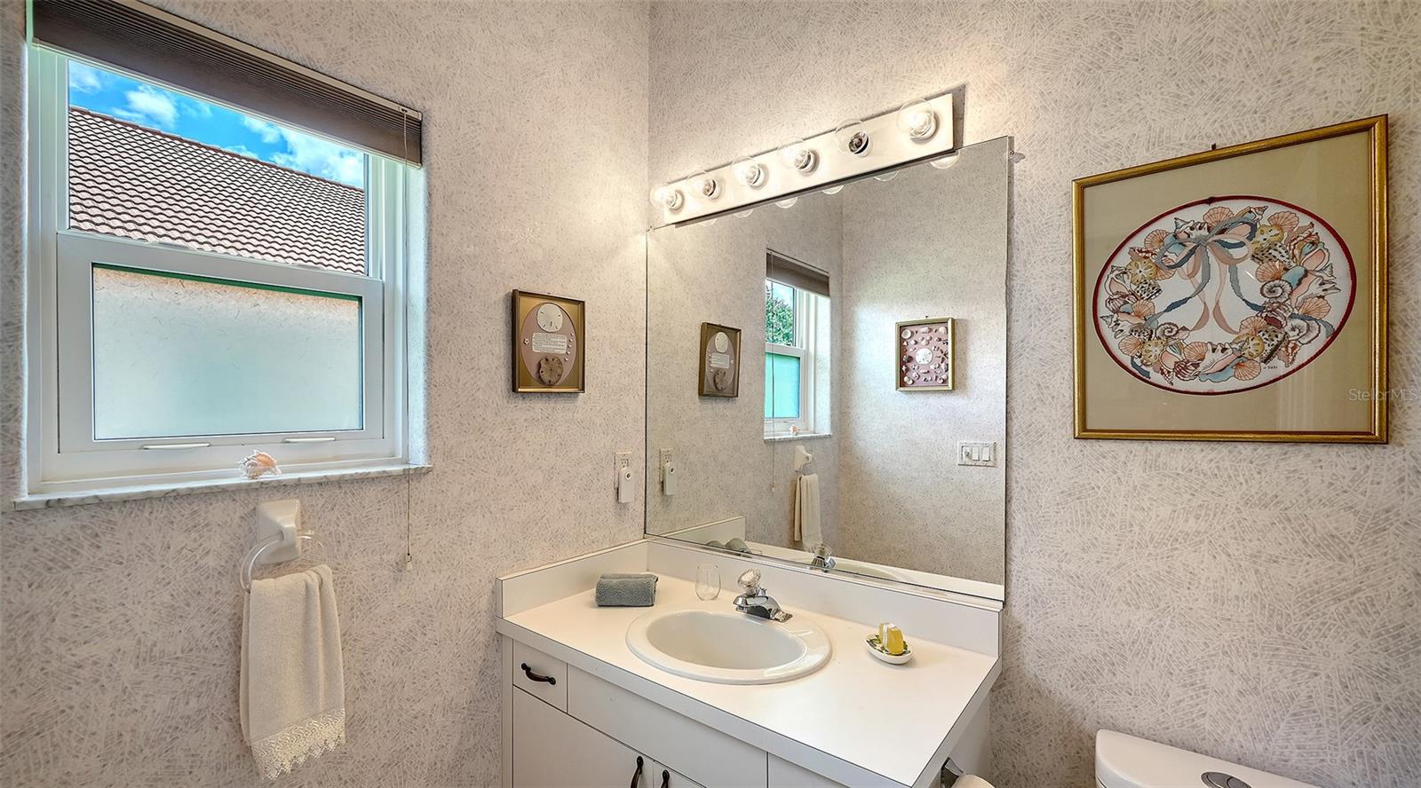 5476 GOLF POINTE DR — photo 27