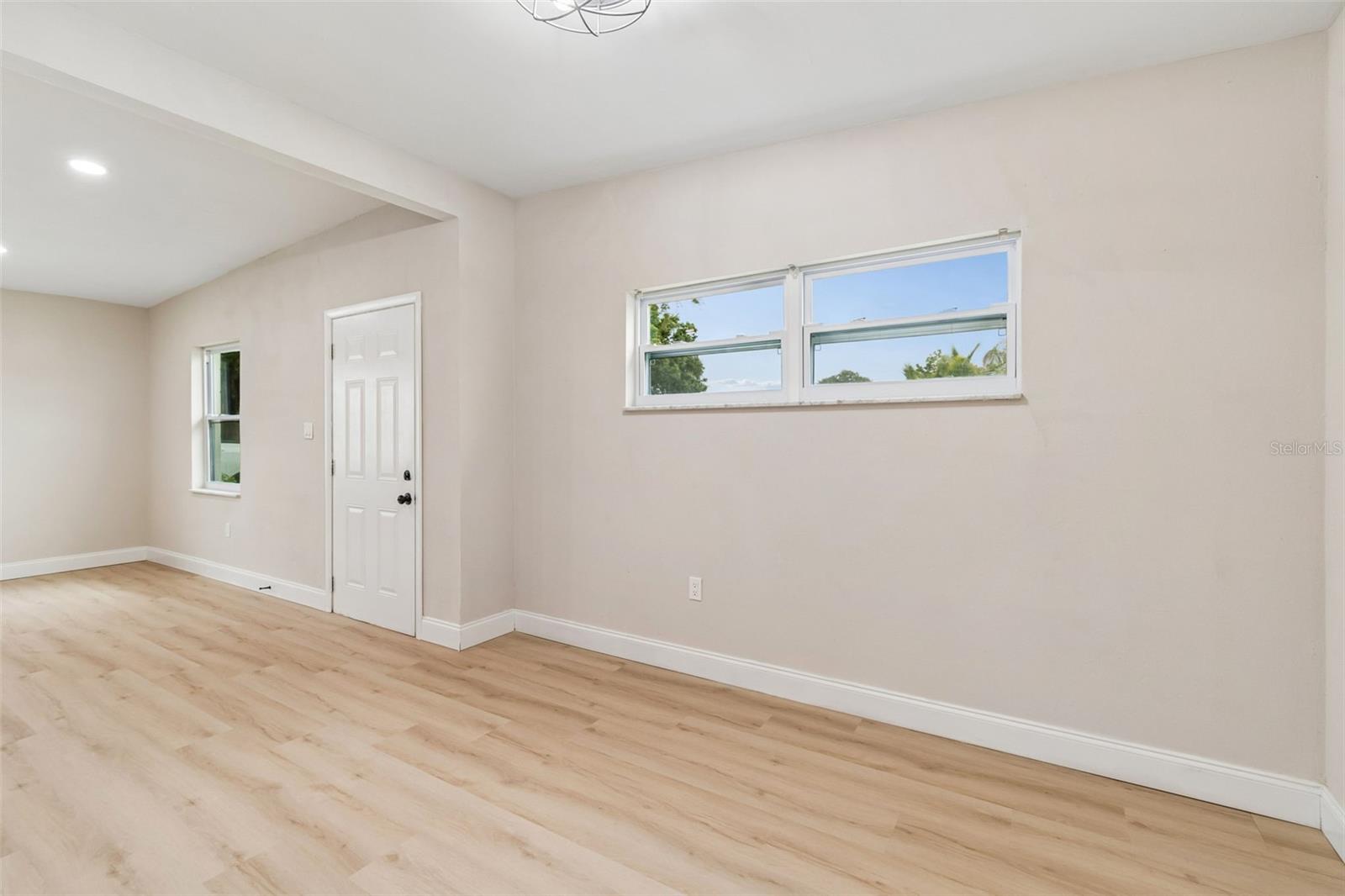 7812 EGYPT LAKE DR — photo 15