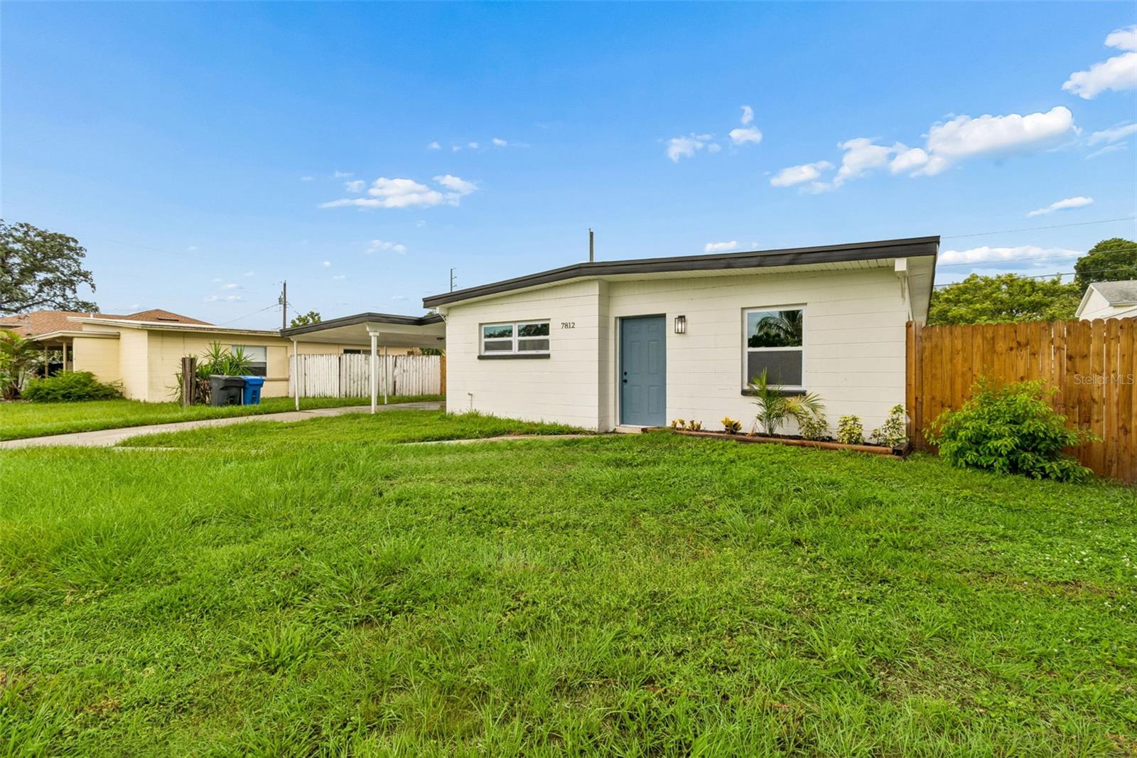 7812 EGYPT LAKE DR — photo 2
