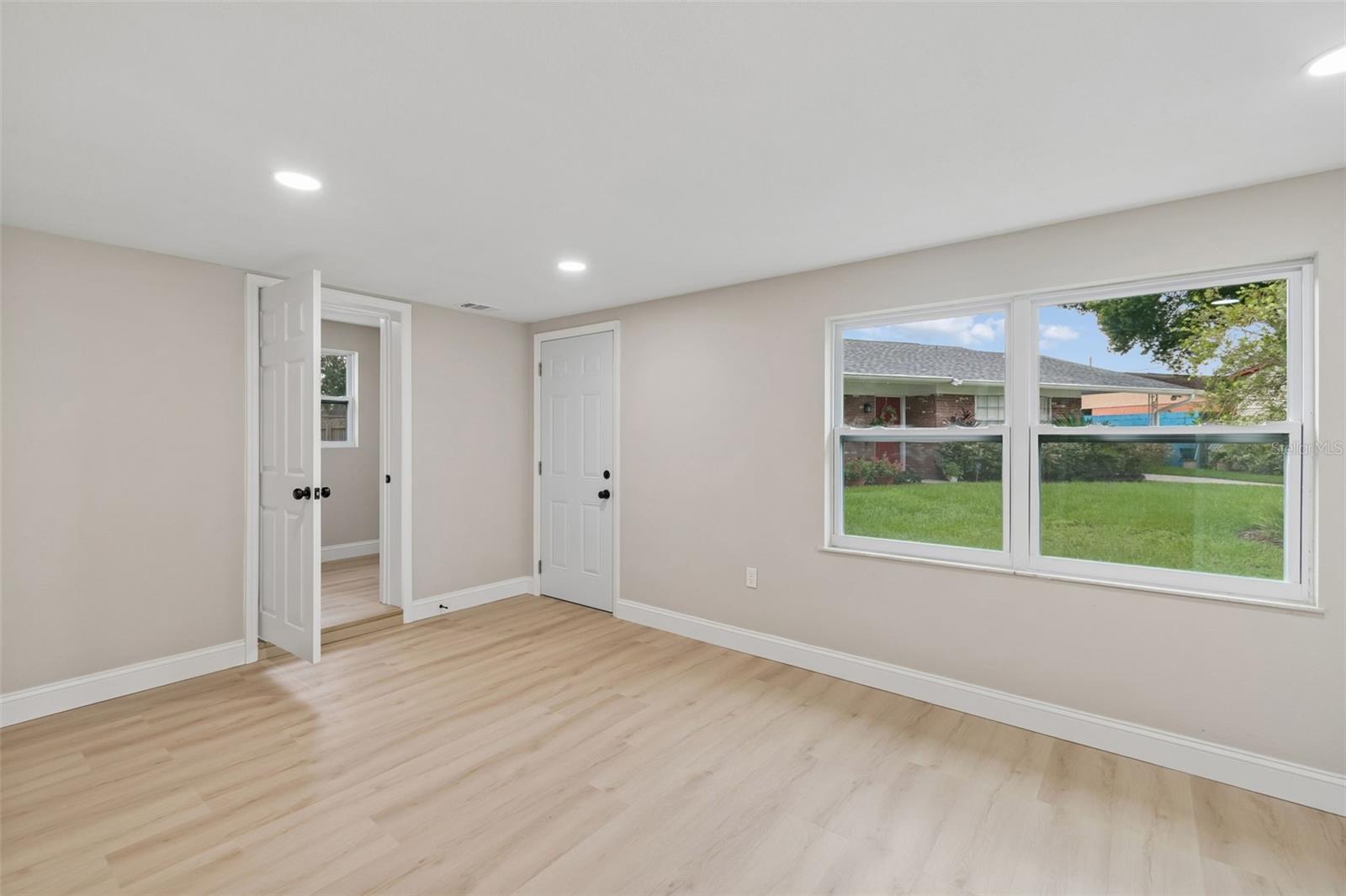 4504 ASHMORE DR — photo 19