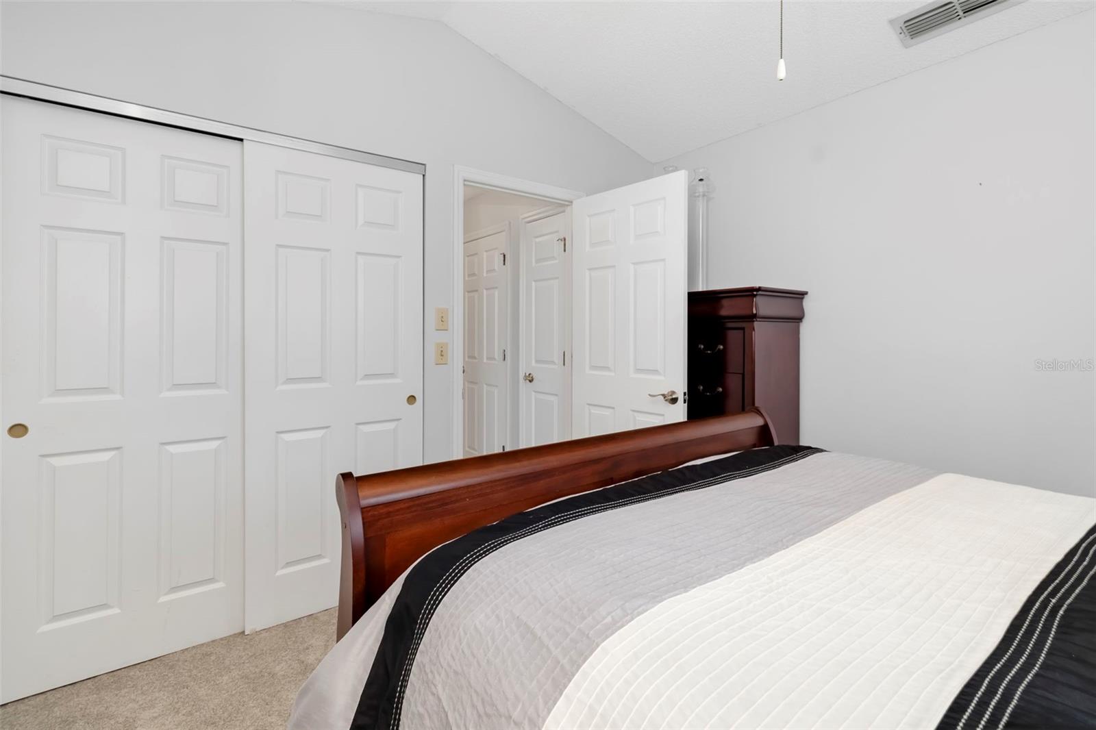 841 BAYPORT CIR — photo 12