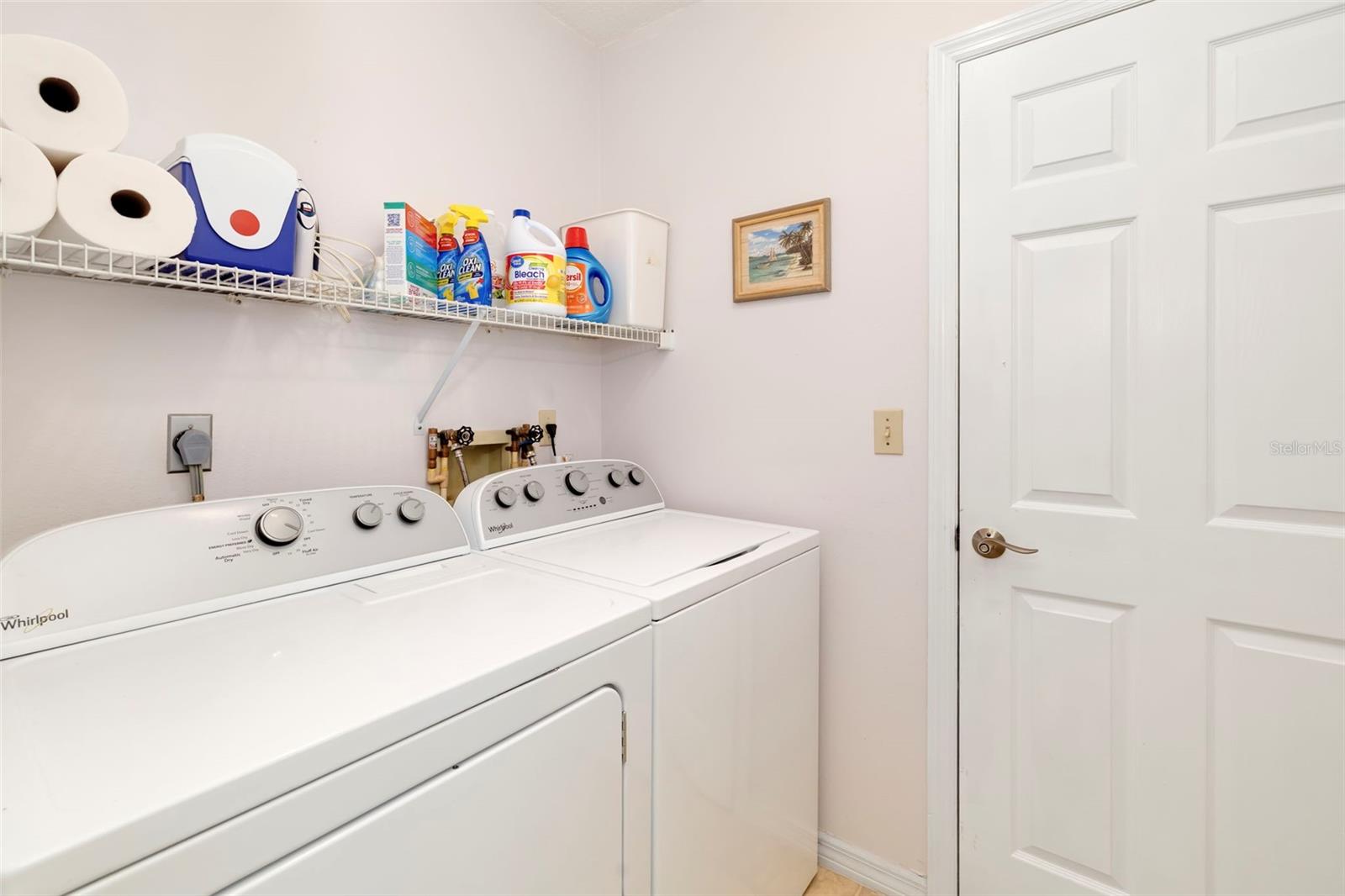 841 BAYPORT CIR — photo 34