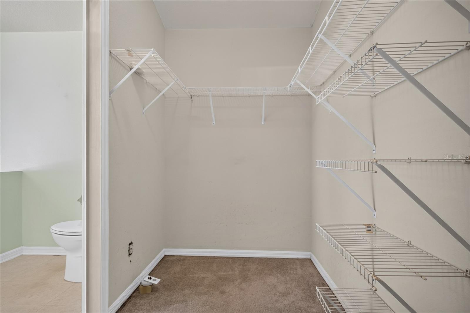 2701 BROOKVILLE DR — photo 23