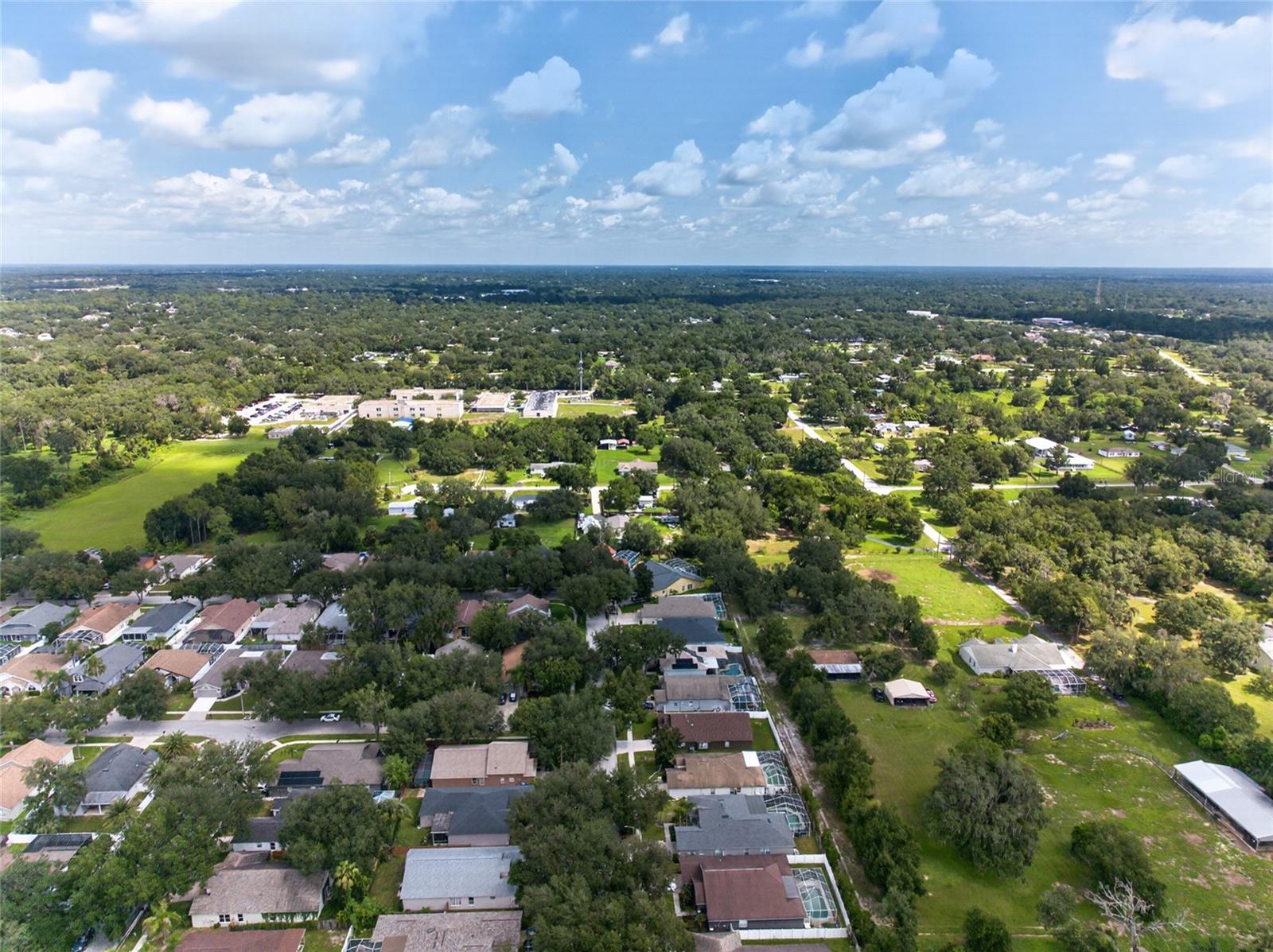 2701 BROOKVILLE DR — photo 43