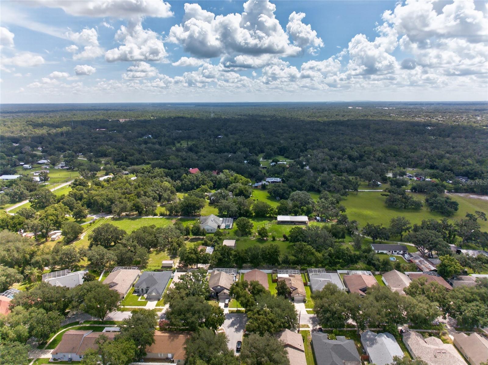 2701 BROOKVILLE DR — photo 40