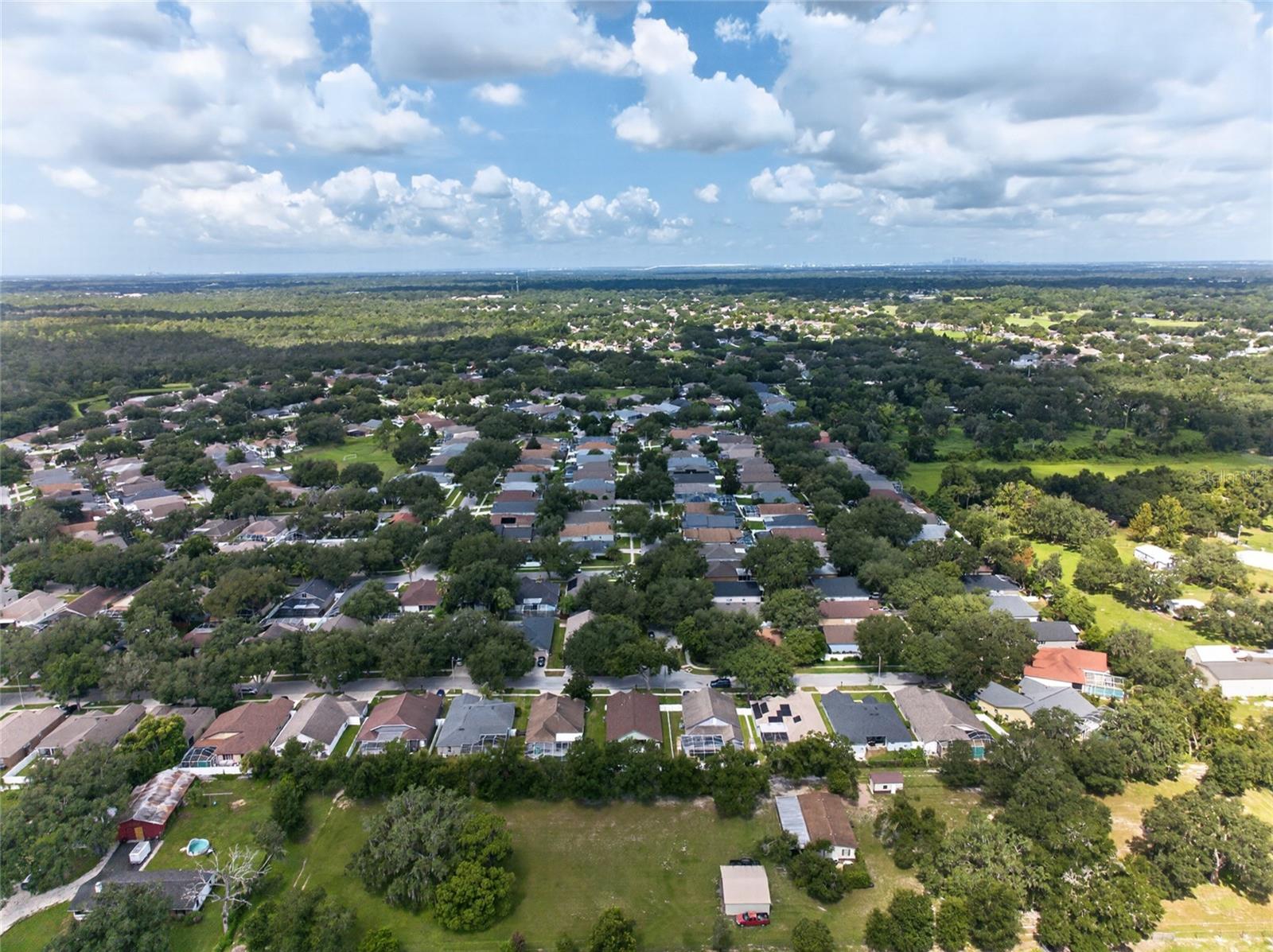2701 BROOKVILLE DR — photo 42