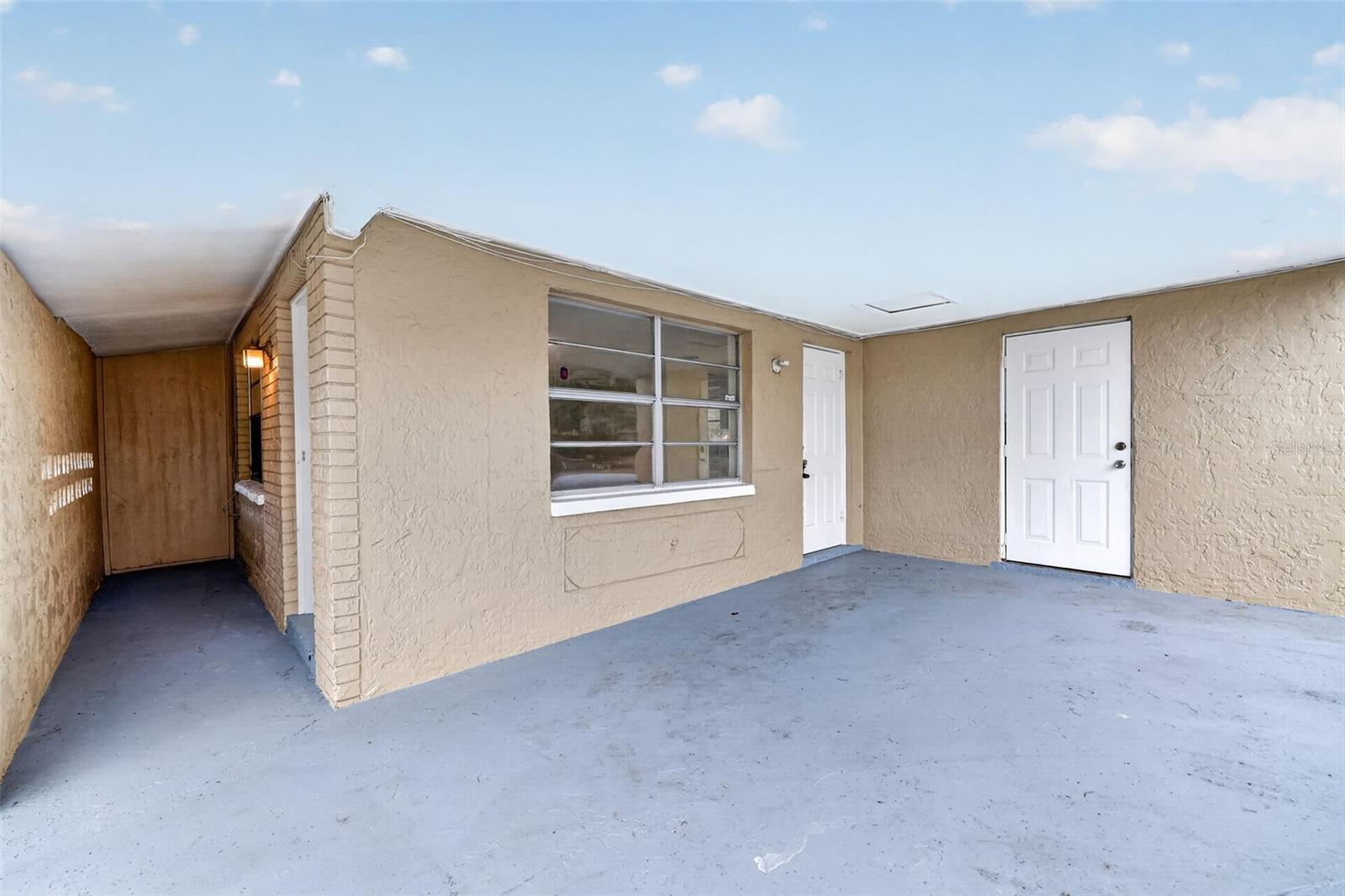3311 E CHELSEA ST — photo 5