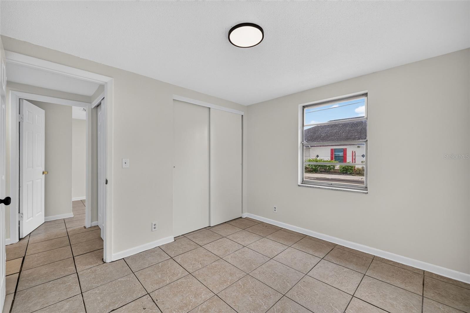 3311 E CHELSEA ST — photo 23
