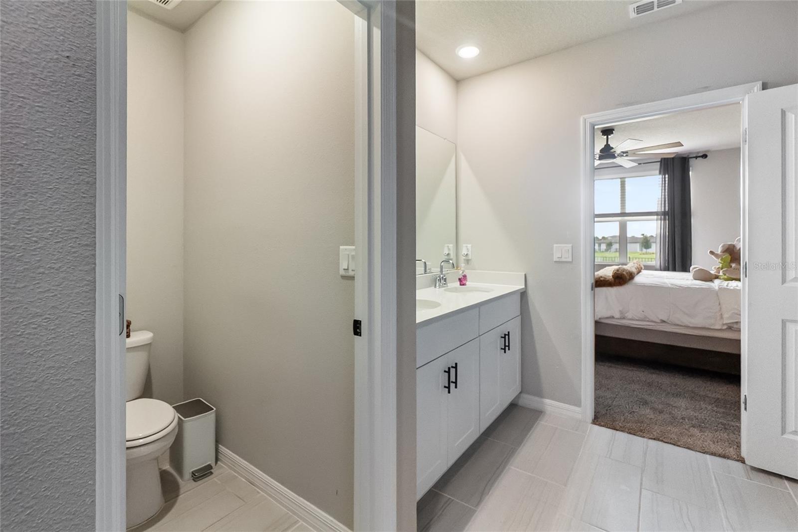 7124 AMELIA RIVER DR — photo 31