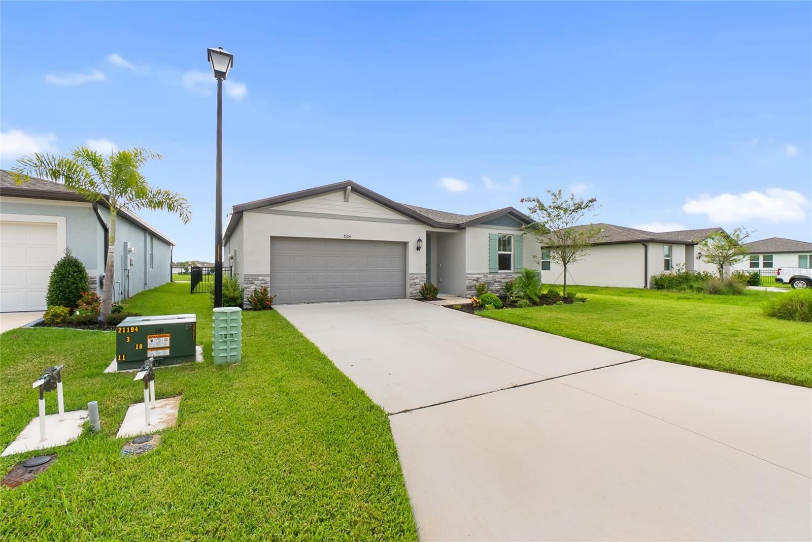 7124 AMELIA RIVER DR — photo 32