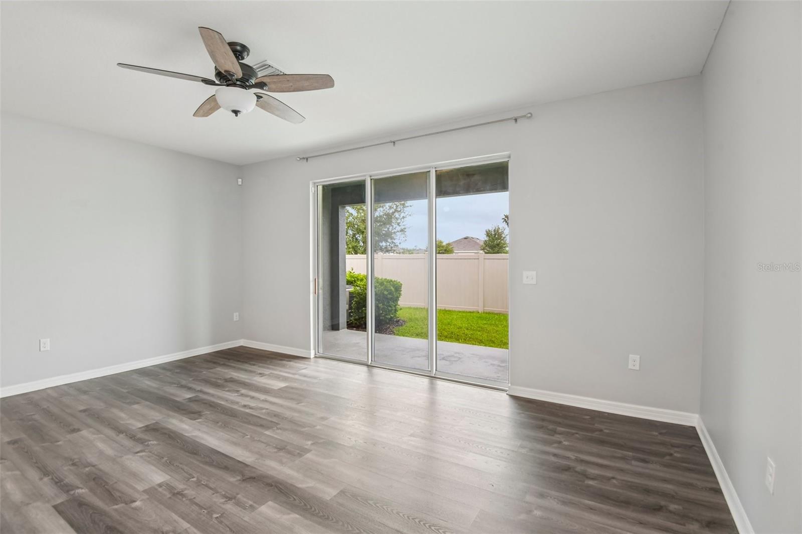 2685 SUNCOAST BLEND DR — photo 17