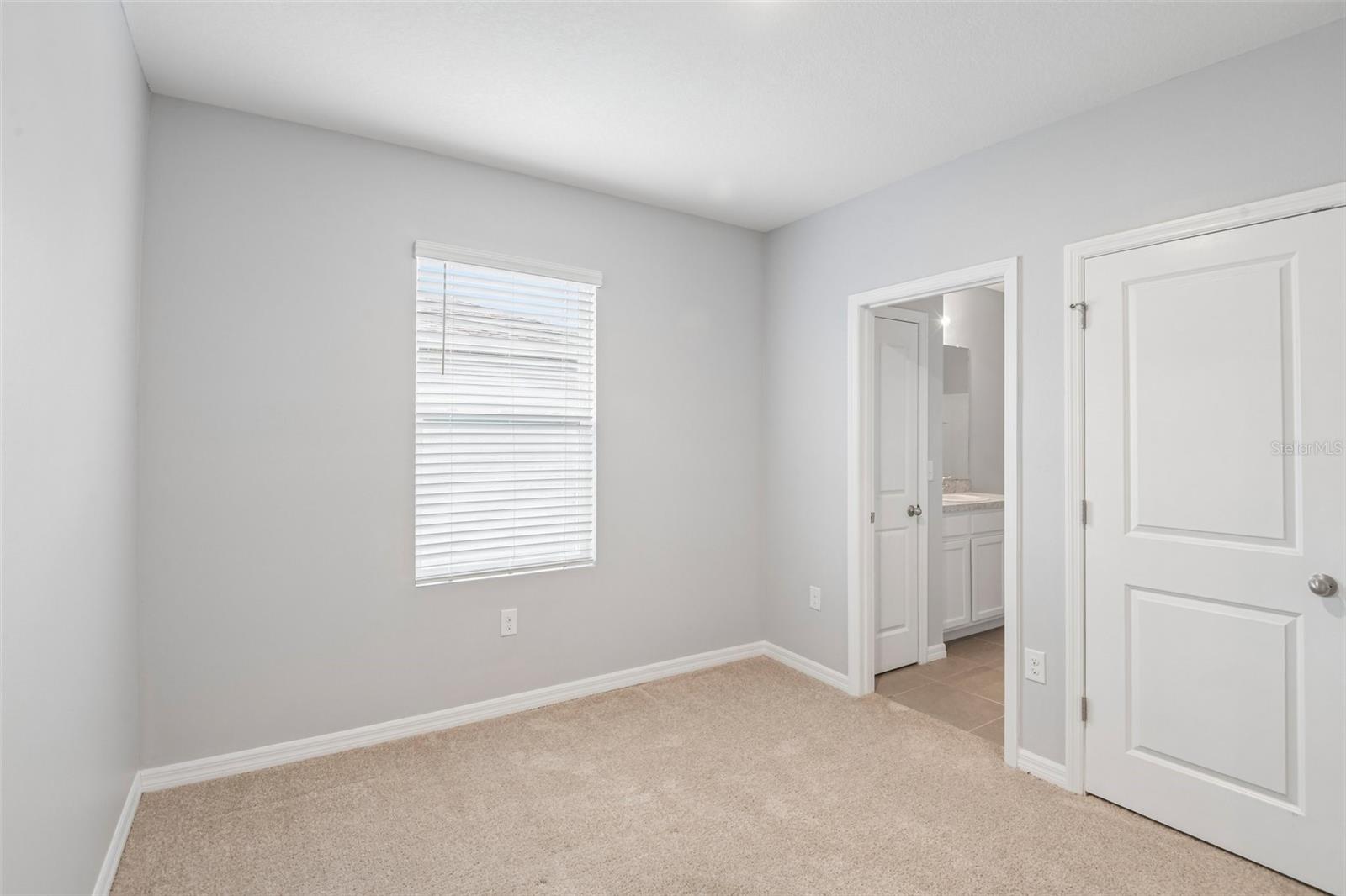 2685 SUNCOAST BLEND DR — photo 28