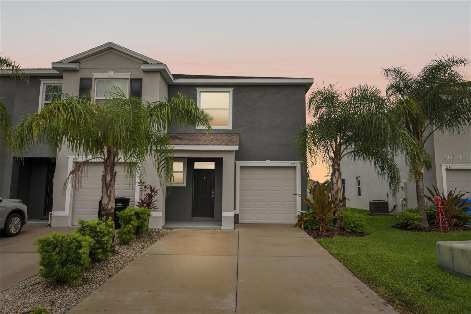 2685 SUNCOAST BLEND DR — photo 2