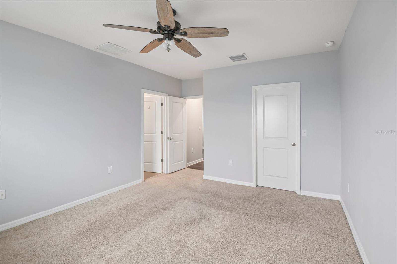 2685 SUNCOAST BLEND DR — photo 34