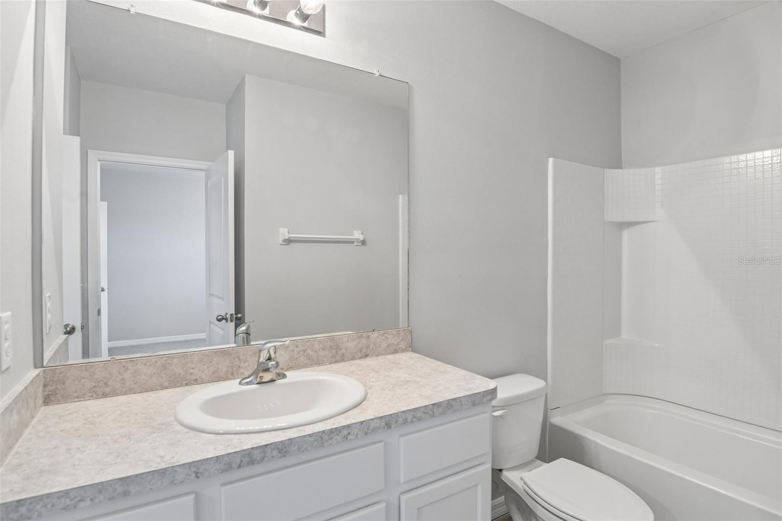 2685 SUNCOAST BLEND DR — photo 27