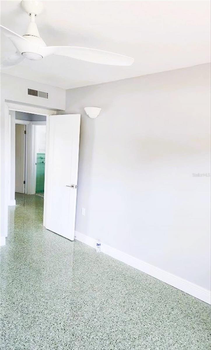 5412 LEILANI DR — photo 11