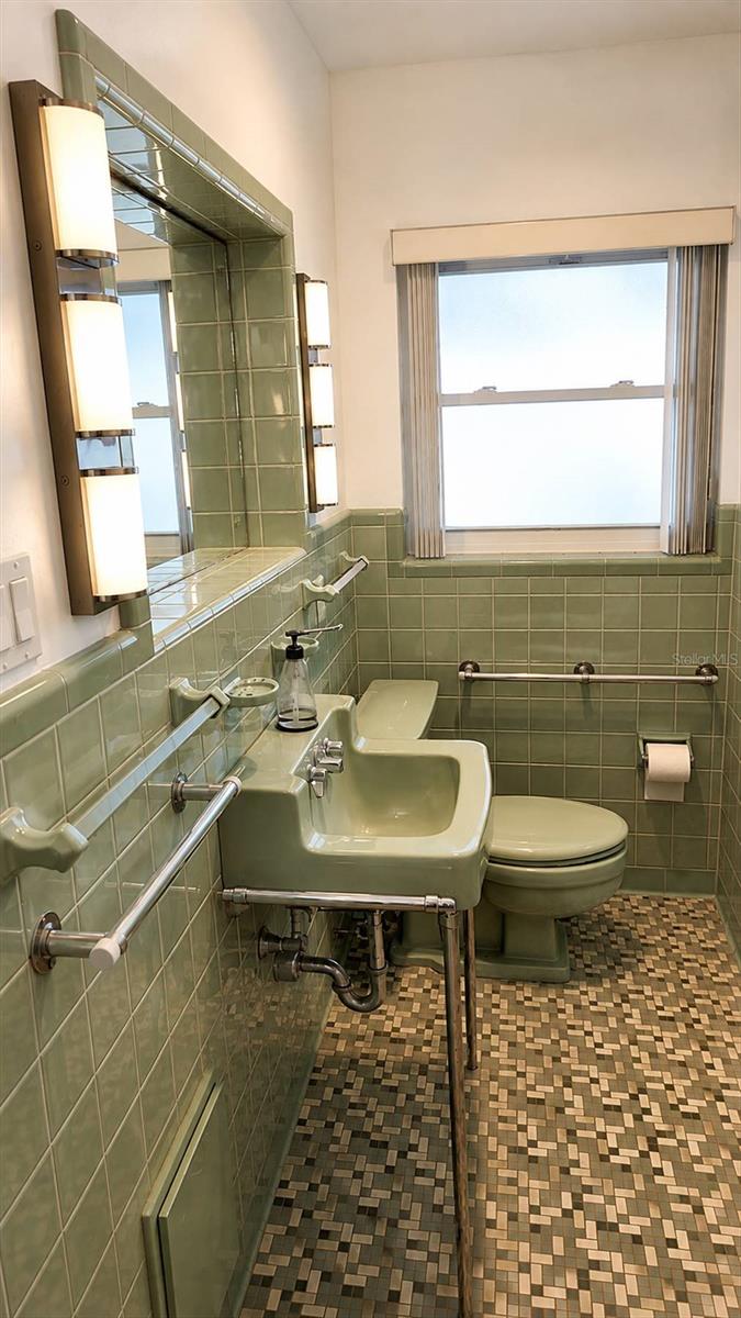 5412 LEILANI DR — photo 12