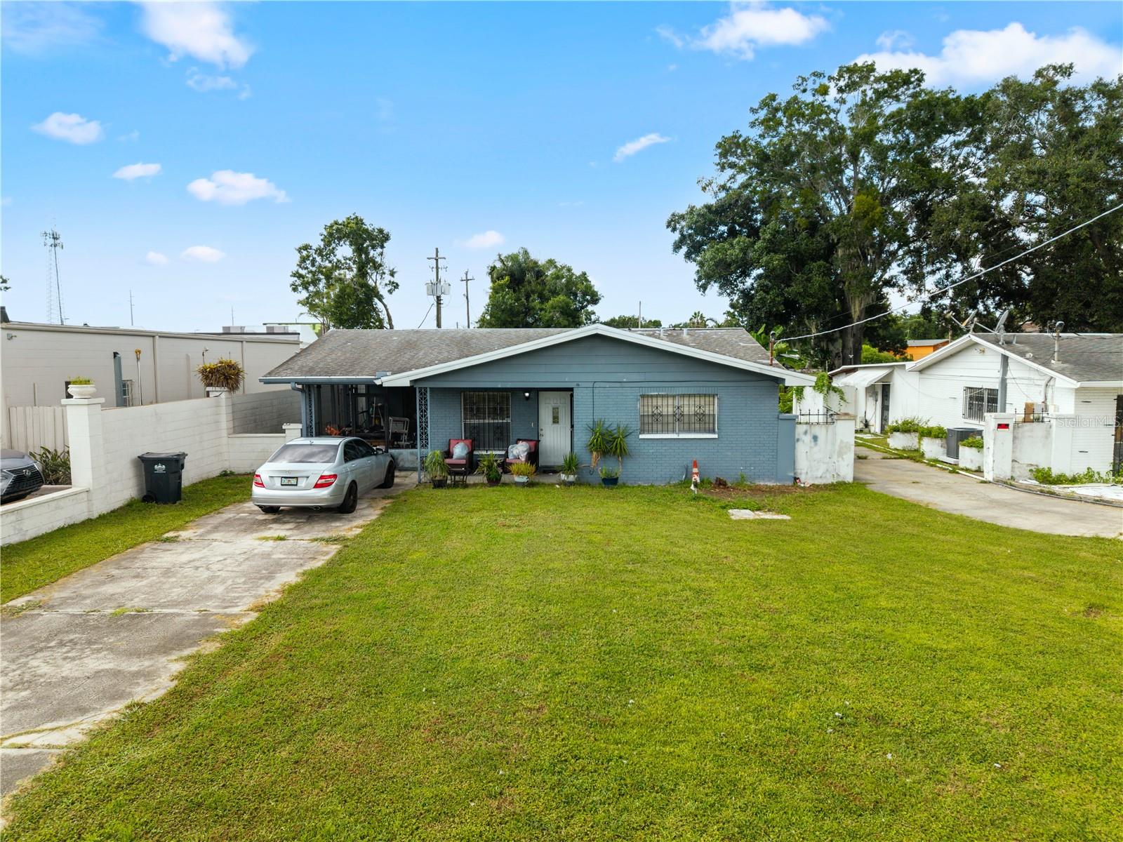 8410 N GRADY AVE — photo 2