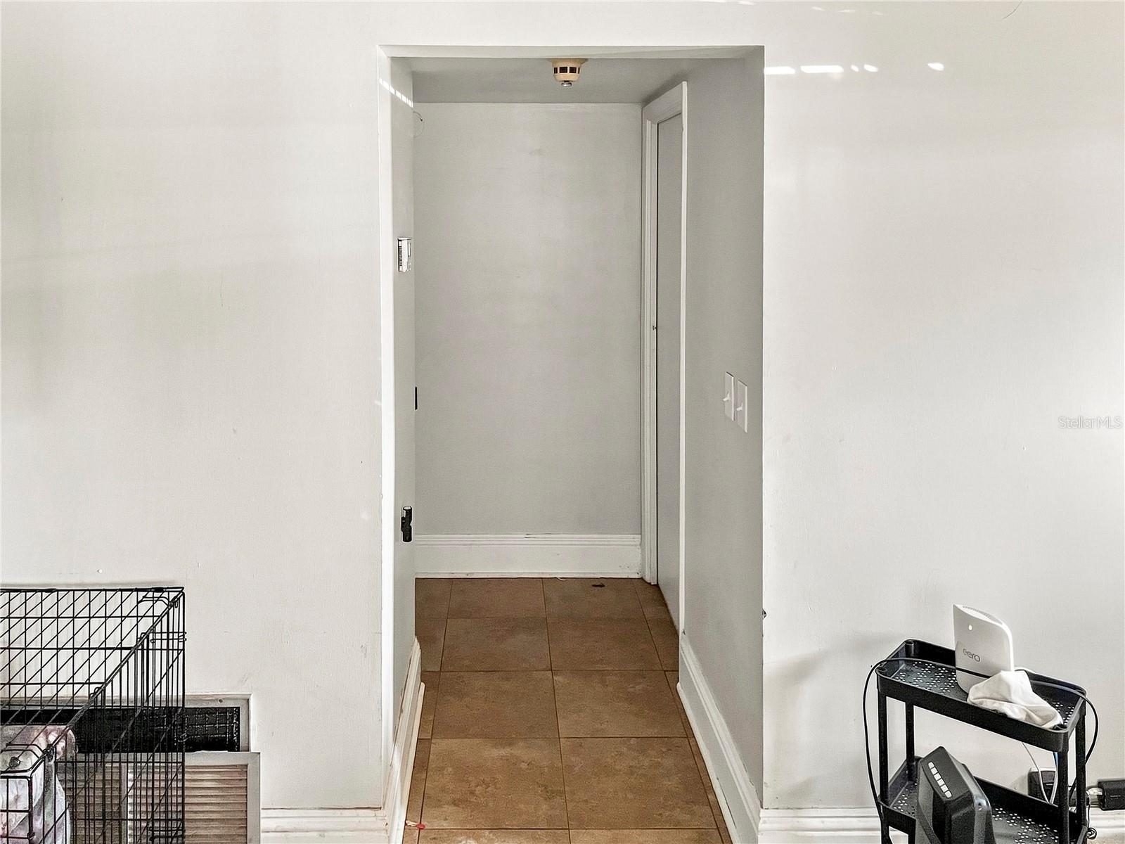 8410 N GRADY AVE — photo 9