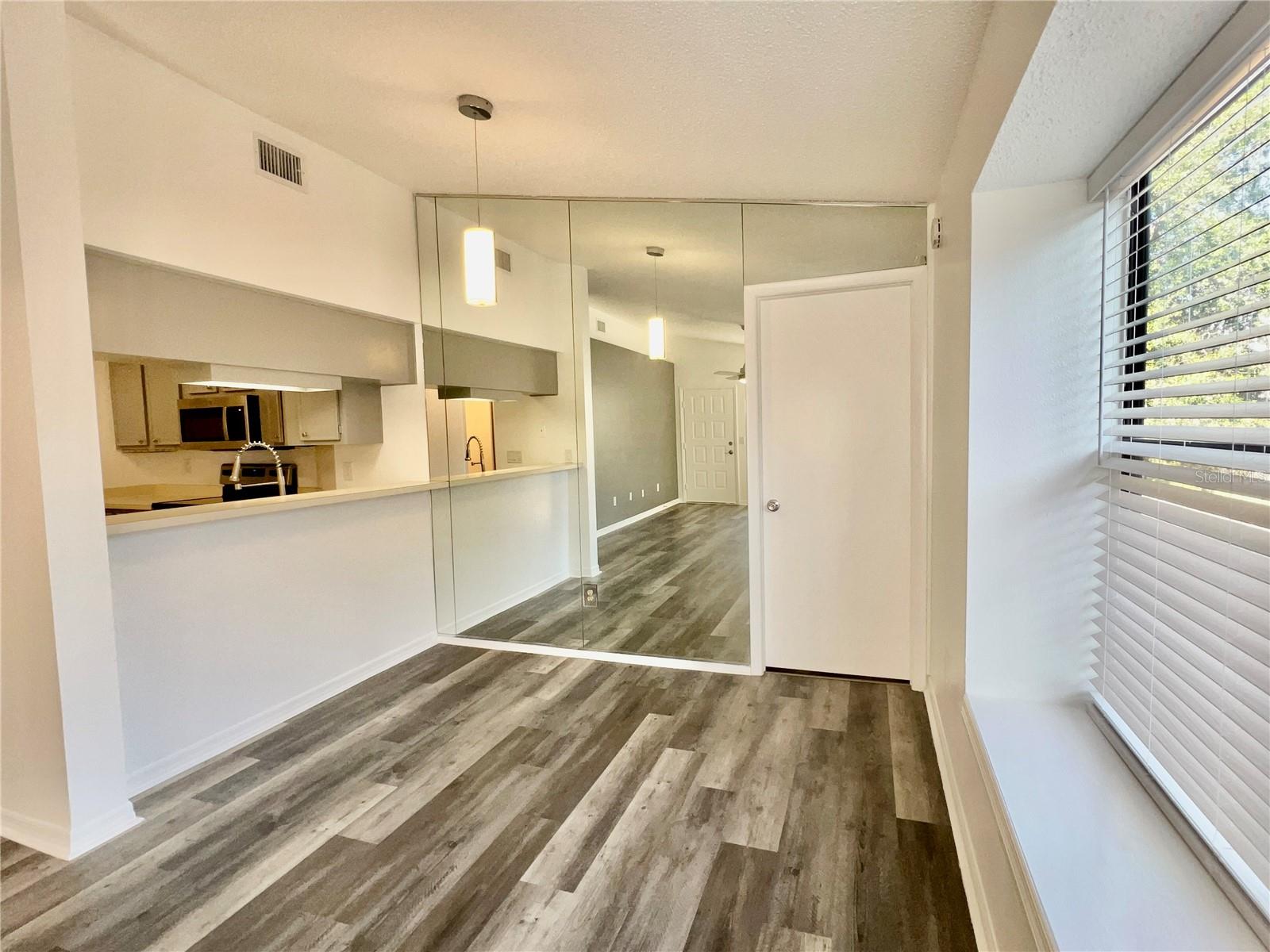 4025 ANGEL OAK CT #203 — photo 8