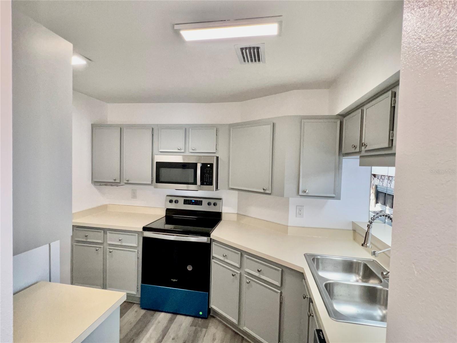 4025 ANGEL OAK CT #203 — photo 12