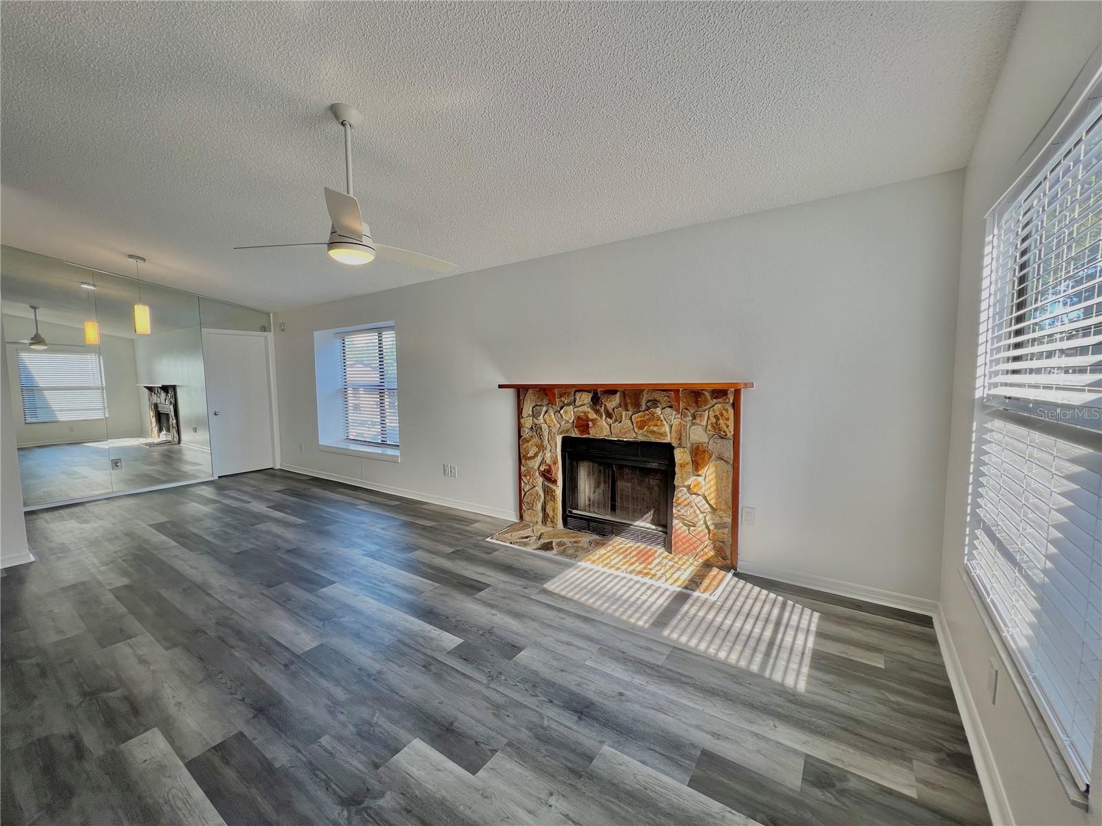 4025 ANGEL OAK CT #203 — photo 6