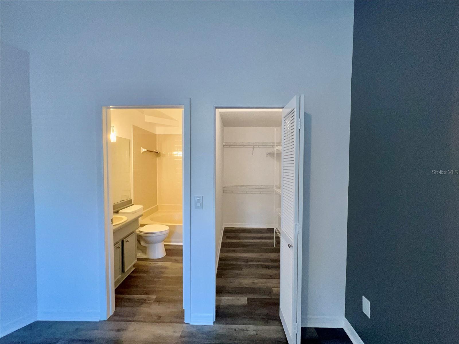 4025 ANGEL OAK CT #203 — photo 31