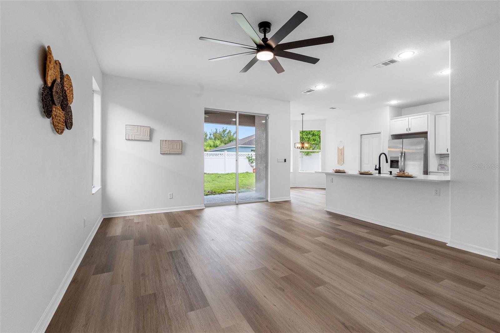 2509 RIVER BRIAR BLVD — photo 18