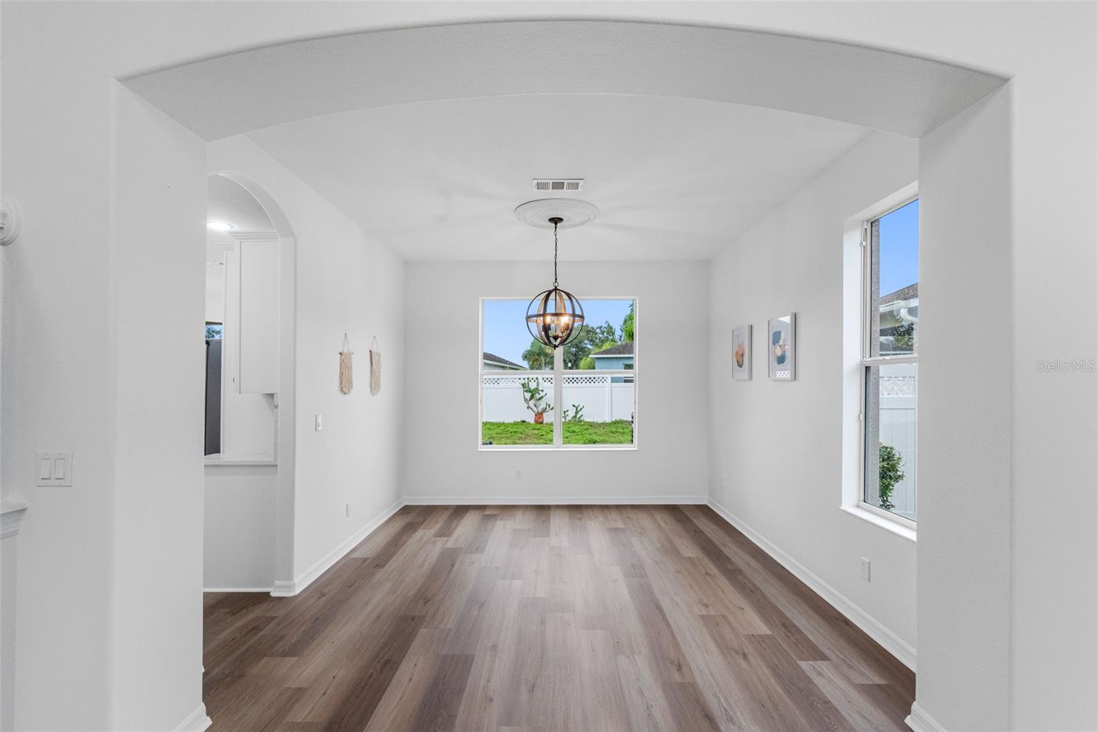 2509 RIVER BRIAR BLVD — photo 16