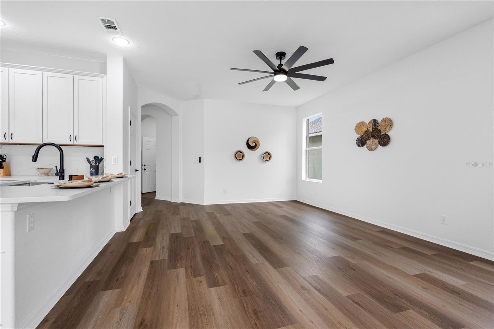 2509 RIVER BRIAR BLVD — photo 17
