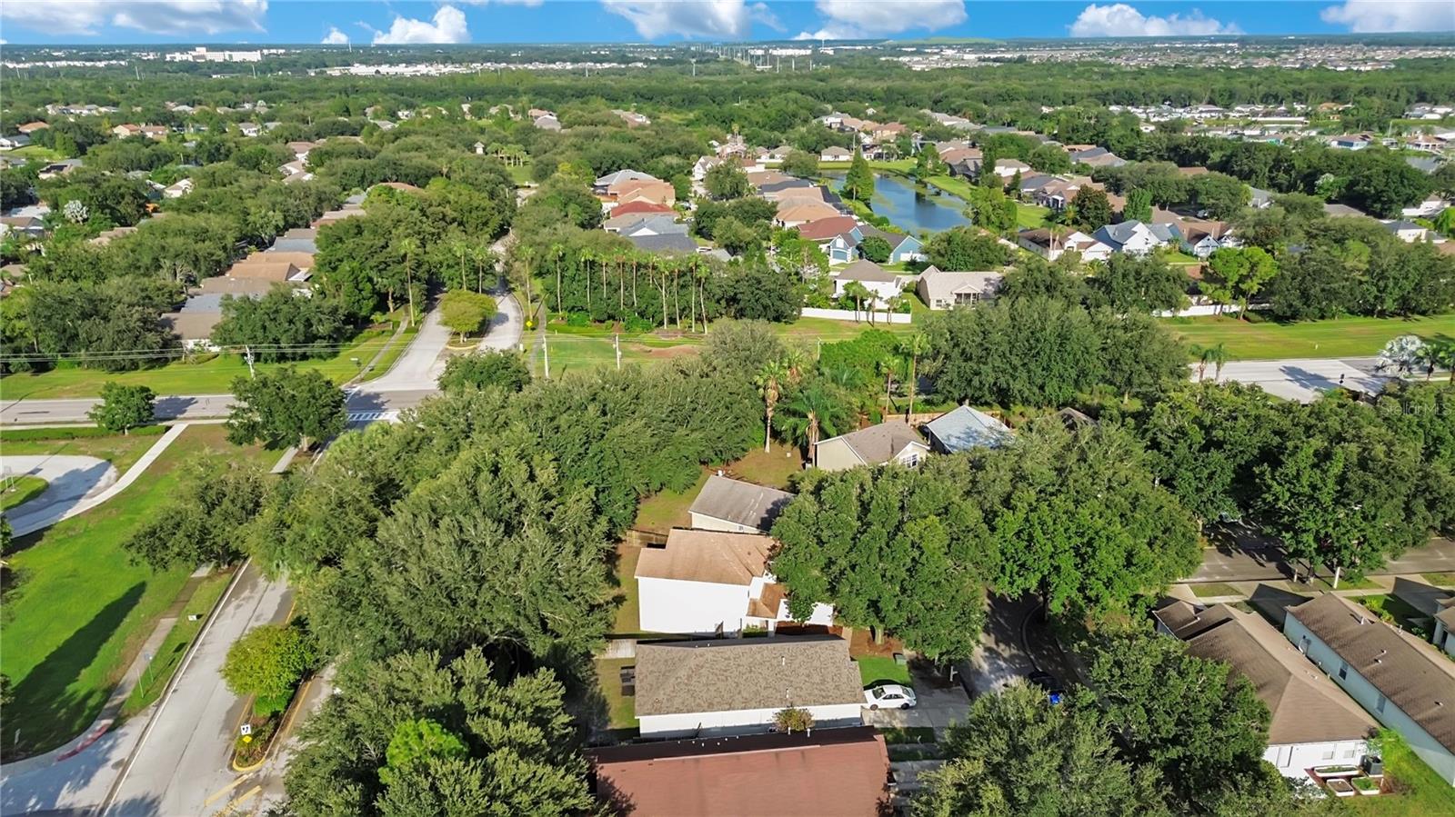 7415 OXFORD GARDEN CIR — photo 43